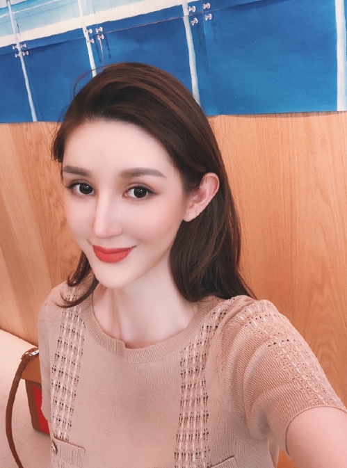 张婉婷的第一张照片--厦门婚介网