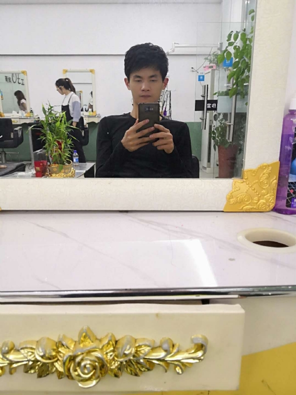 小九玖的第一张照片--厦门婚介网