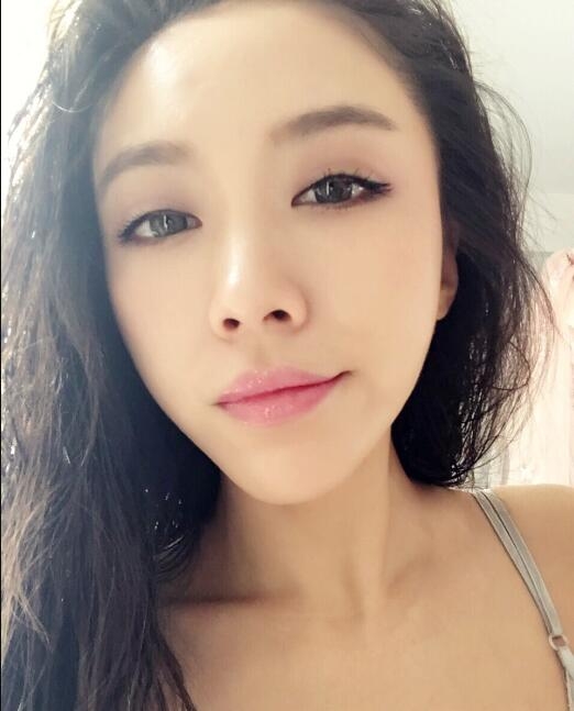 欣欣的第二张照片--厦门婚介网