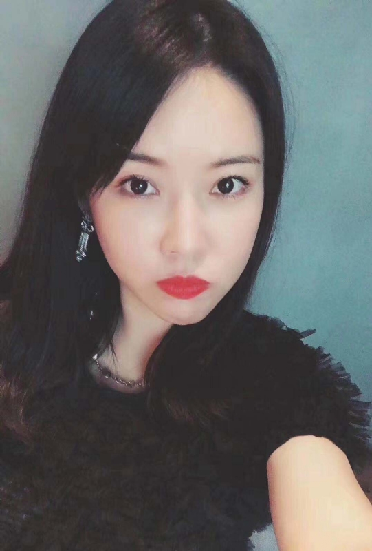 李莉的第二张照片--厦门婚介网