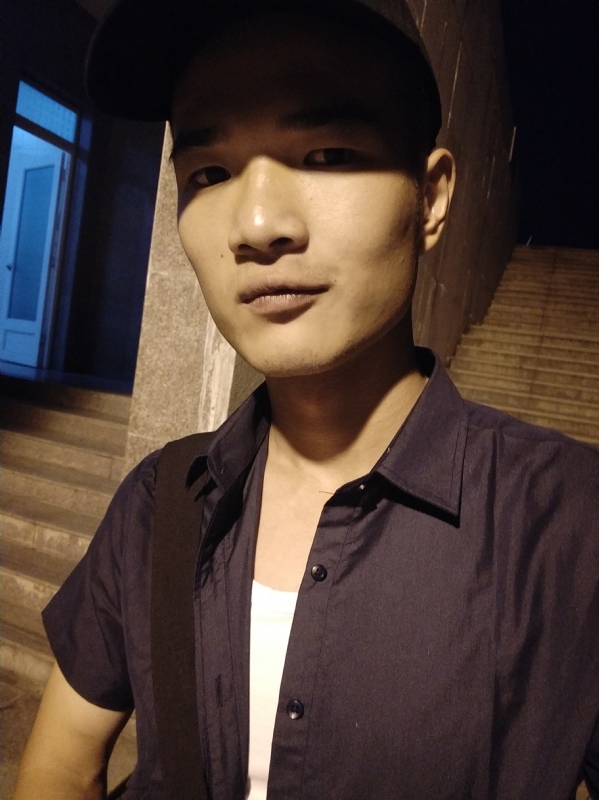 各取所需的第一张照片--厦门婚介网