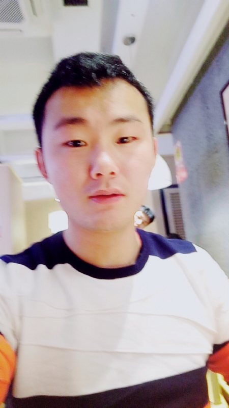 云淡风轻的第一张照片--厦门婚介网