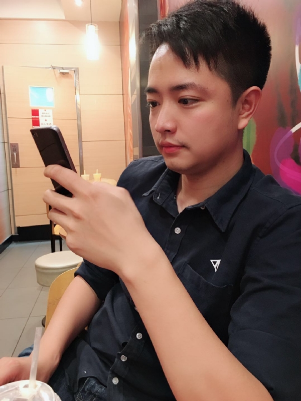 闭月的第三张照片--厦门婚介网
