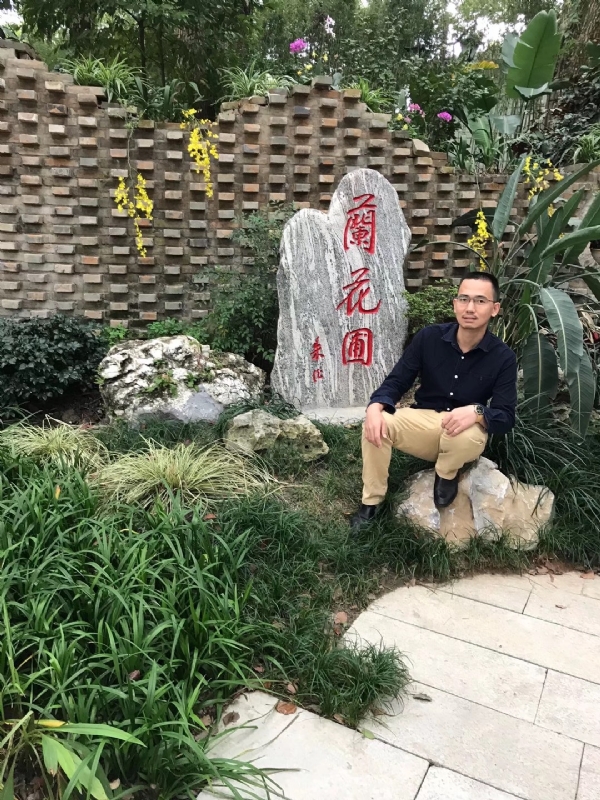 真心换真心的第一张照片--厦门婚介网