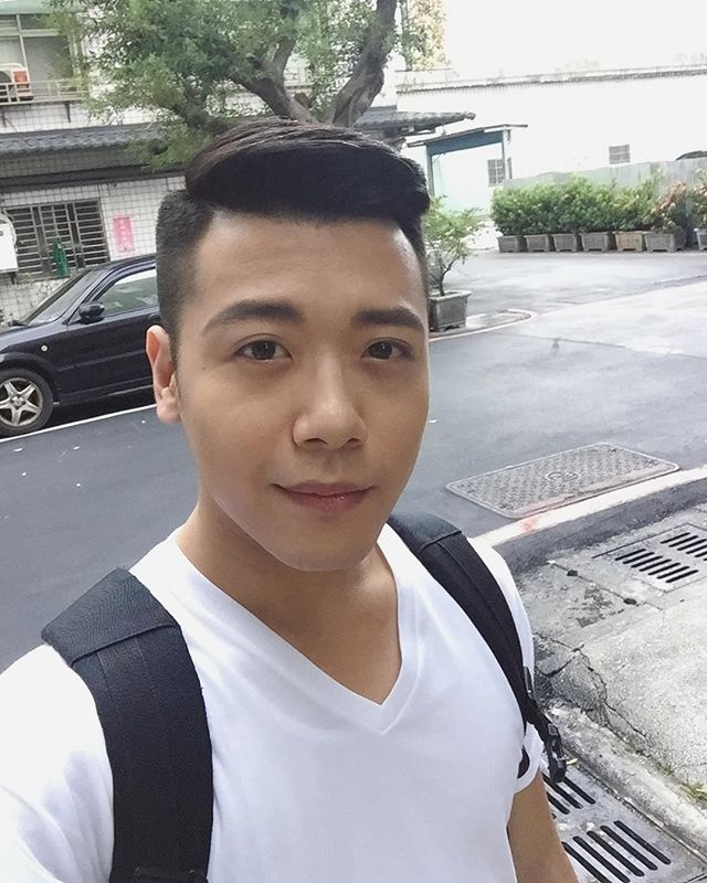 陈俊峰的第四张照片--厦门婚介网