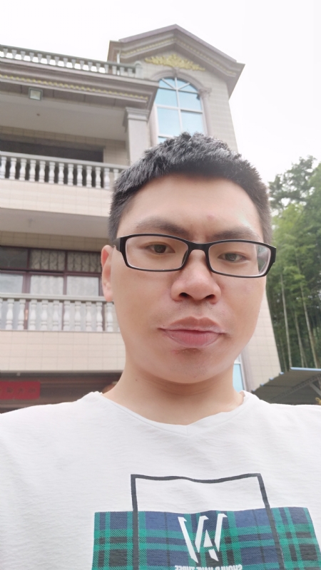 找一个人的第一张照片--厦门婚介网