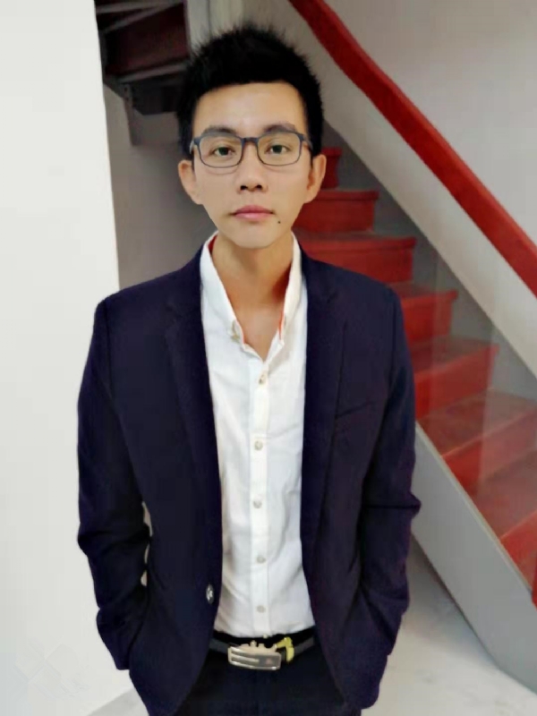 林智明的第一张照片--厦门婚介网