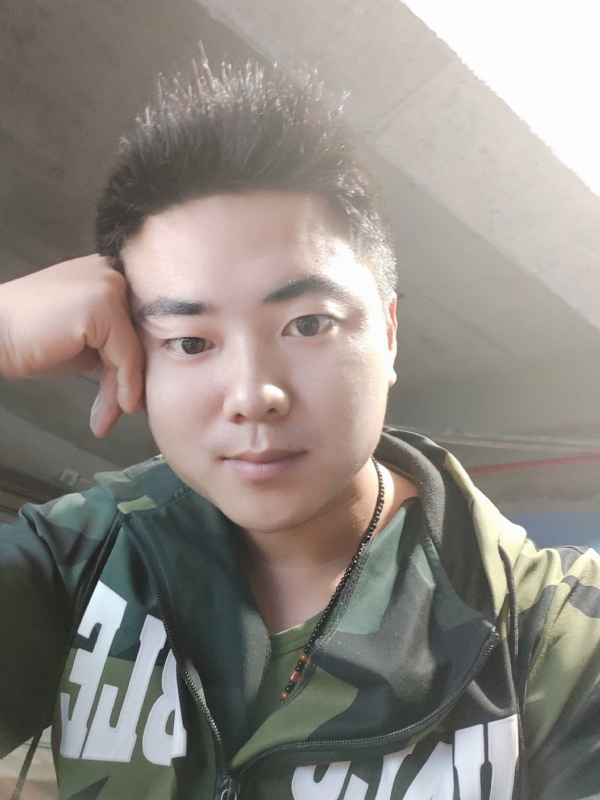 上门女婿的第一张照片--厦门婚介网