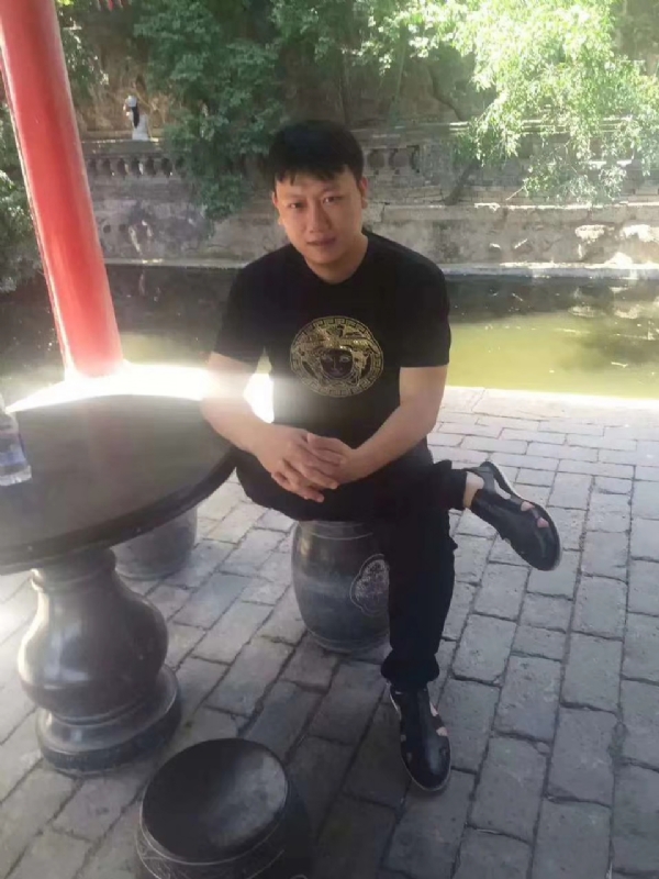 阿斌的第一张照片--厦门婚介网