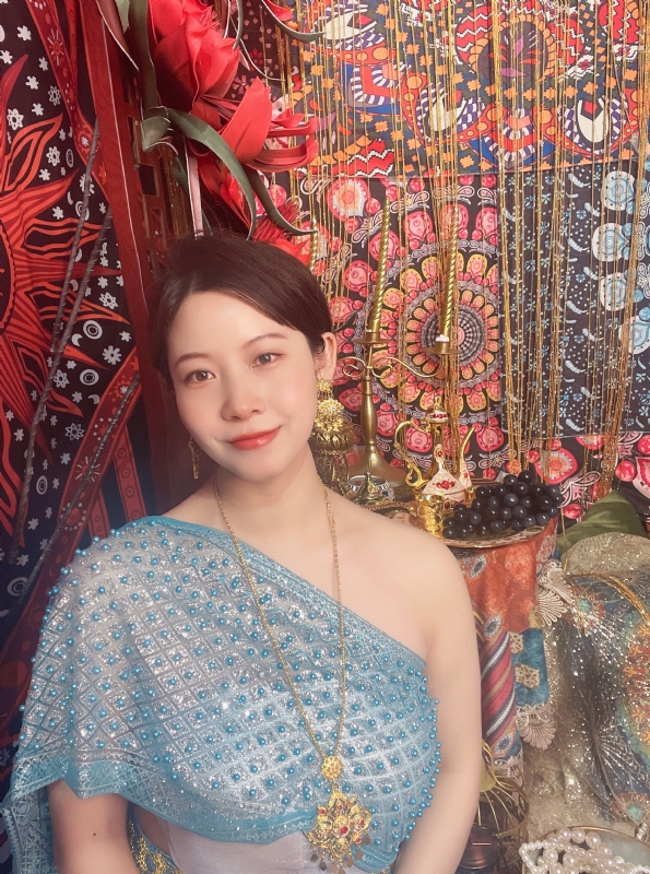 鸢莺的第八张照片--厦门婚介网