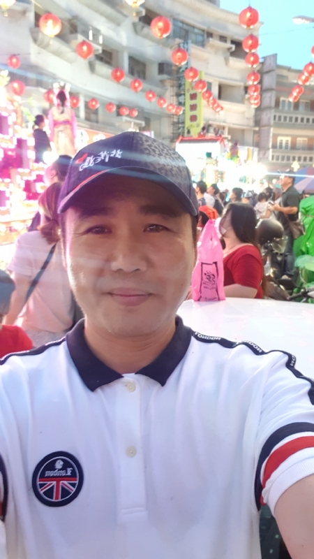 小陳的第一张照片--厦门婚介网