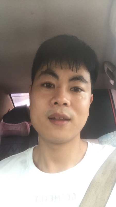 小贱哥的第一张照片--厦门婚介网
