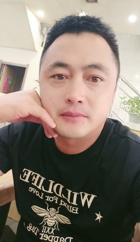 廖艾德的第一张照片--厦门婚介网
