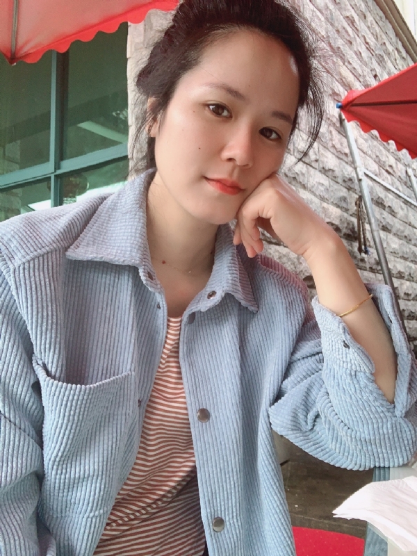 粉红玫瑰的第一张照片--厦门婚介网