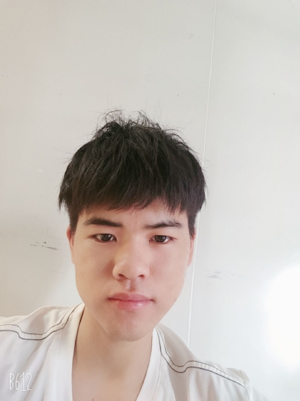 陌离的第二张照片--厦门婚介网