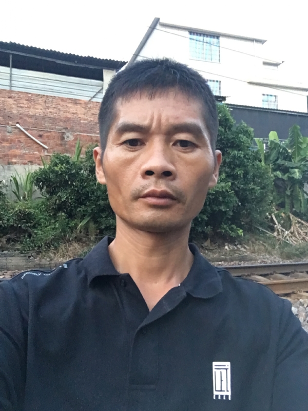 小张的第一张照片--厦门婚介网