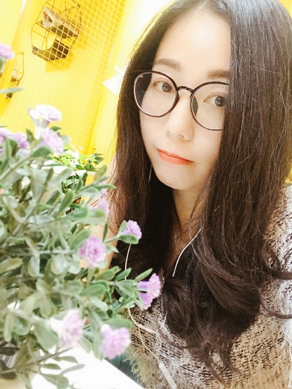 薇薇的第二张照片--厦门婚介网