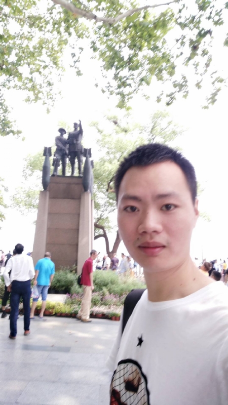 志东的第三张照片--厦门婚介网