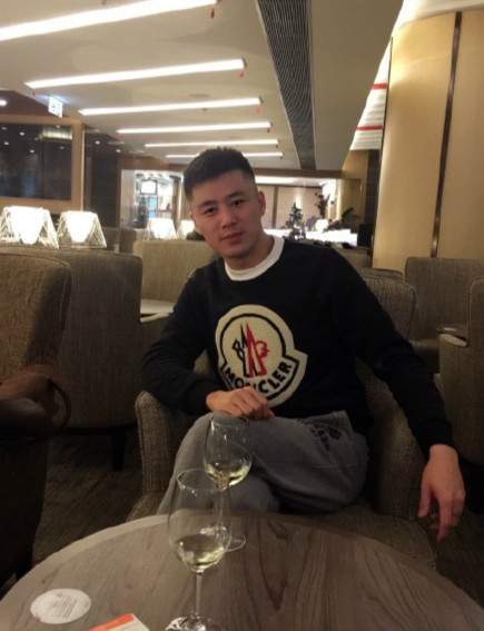 吴辉的第一张照片--厦门婚介网