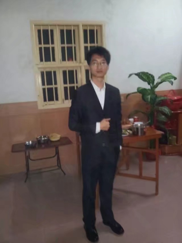 潇湘剑雨的第一张照片--厦门婚介网
