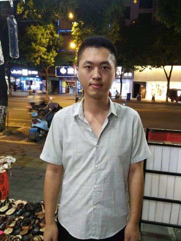 单身的雄鹰的第一张照片--厦门婚介网