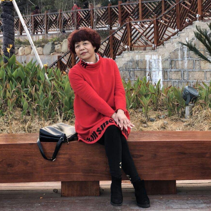 诗琴画意的第一张照片--厦门婚介网