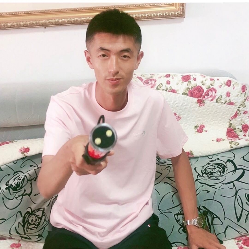 转身留下孤独的她的第一张照片--厦门婚介网