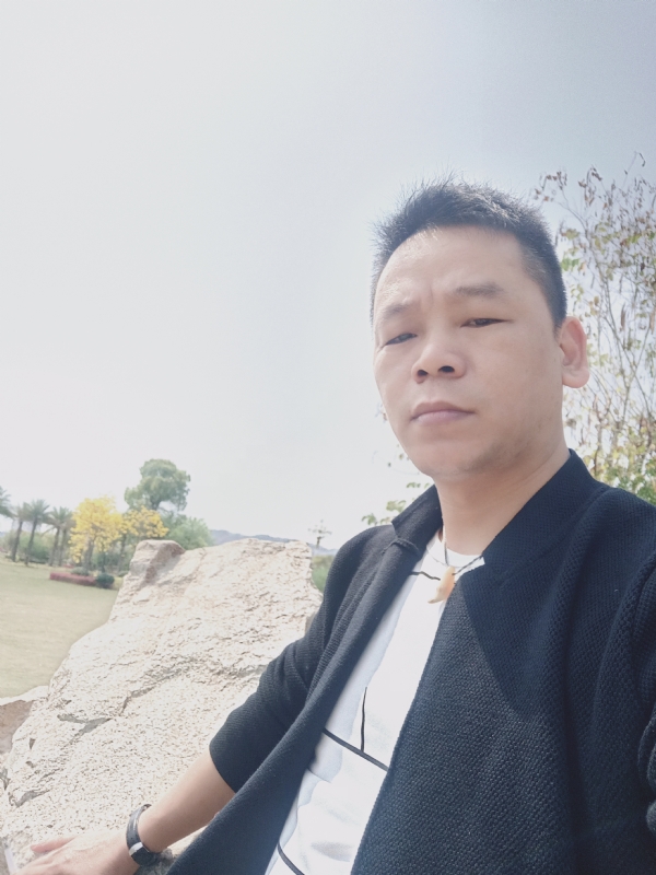 受伤的人的第一张照片--厦门婚介网