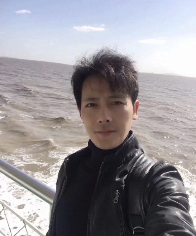 疯狂的小鱼的第一张照片--厦门婚介网