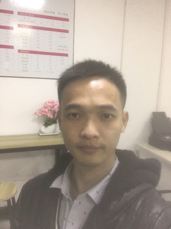 法律人小陈的第一张照片--厦门婚介网