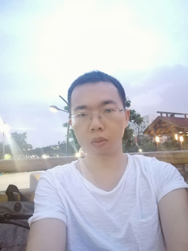 逮竹的第一张照片--厦门婚介网