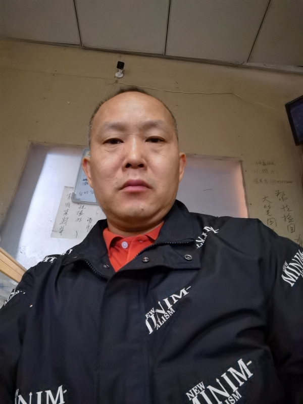 老李的第一张照片--厦门婚介网