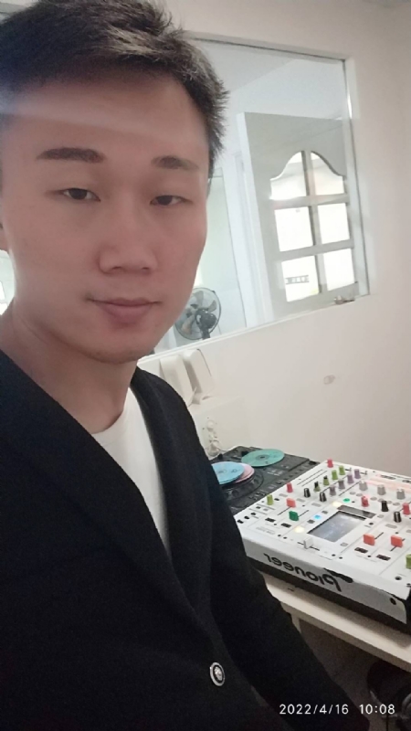 林锋的第三张照片--厦门婚介网