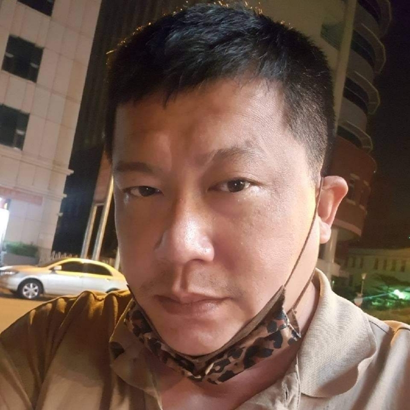 雨果先生的第三张照片--厦门婚介网