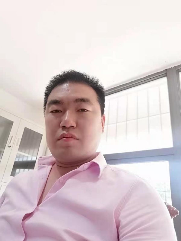 命运的打拼的第一张照片--厦门婚介网