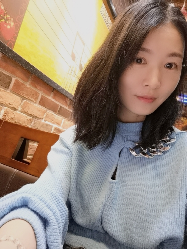 吴优的第一张照片--厦门婚介网