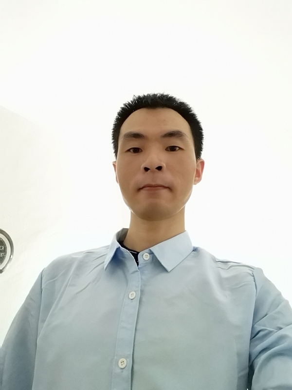小闹钟的第二张照片--厦门婚介网