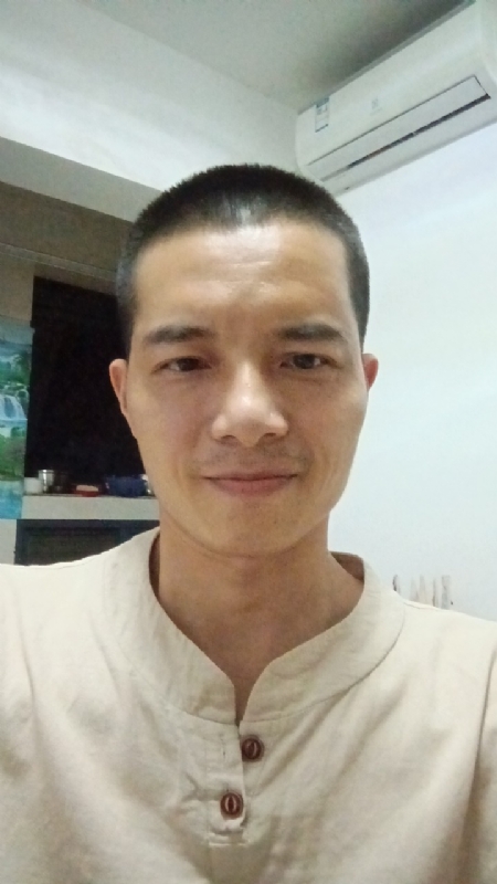兴兴的第一张照片--厦门婚介网