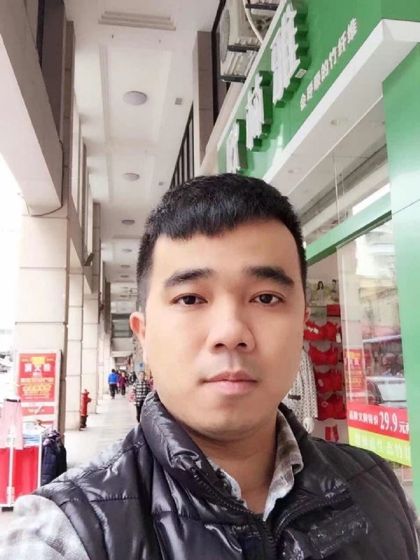 小小怪兽的第一张照片--厦门婚介网
