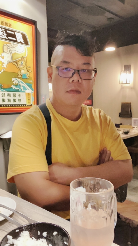 公爵的第一张照片--厦门婚介网