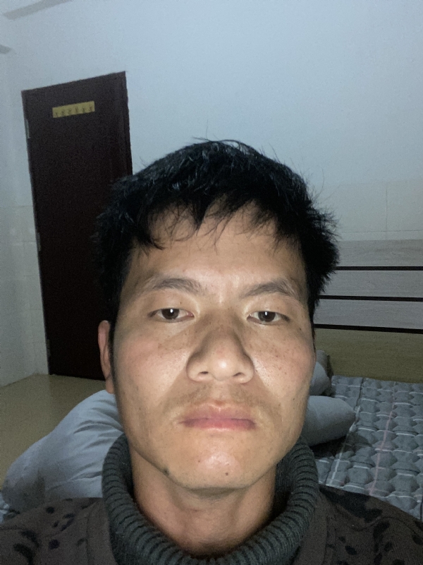 开心的第三张照片--厦门婚介网