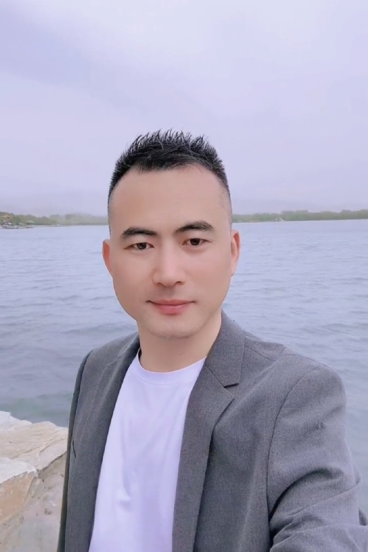 一往情深的第一张照片--厦门婚介网