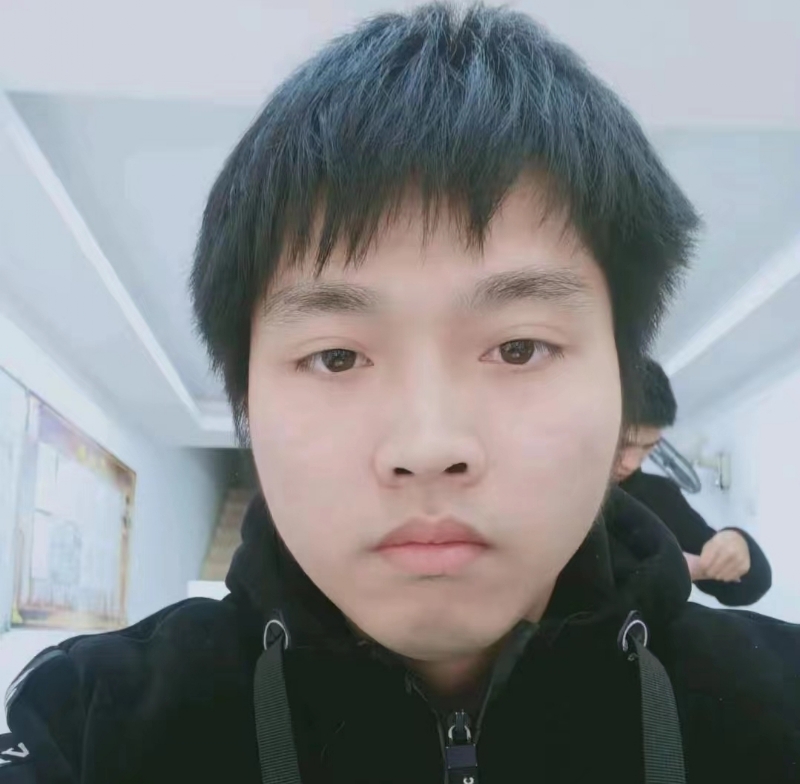 无奋斗不清春的第一张照片--厦门婚介网