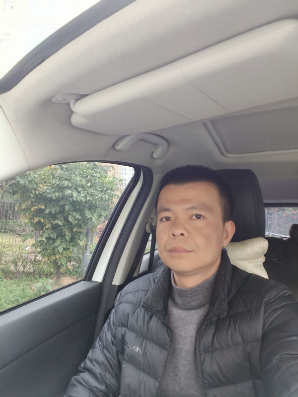 锦瑟的第一张照片--厦门婚介网