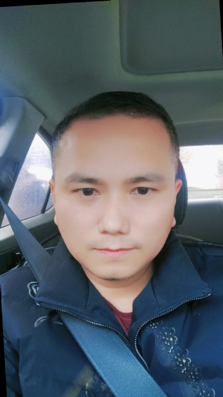 随心飞翔的第一张照片--厦门婚介网