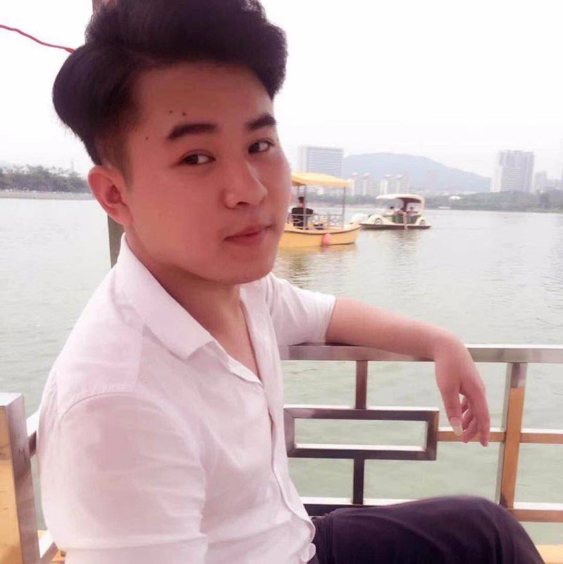 暗许的第二张照片--厦门婚介网