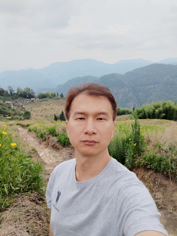 彩虹的第一张照片--厦门婚介网
