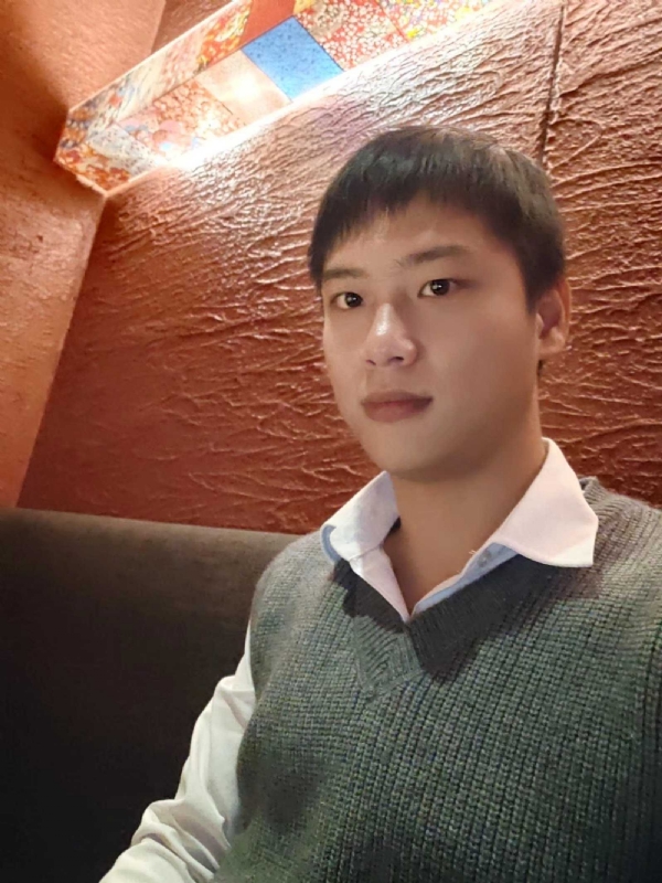 匿藏其名的第一张照片--厦门婚介网