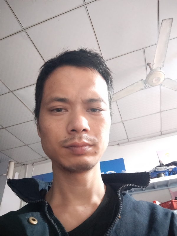 小康的第二张照片--厦门婚介网
