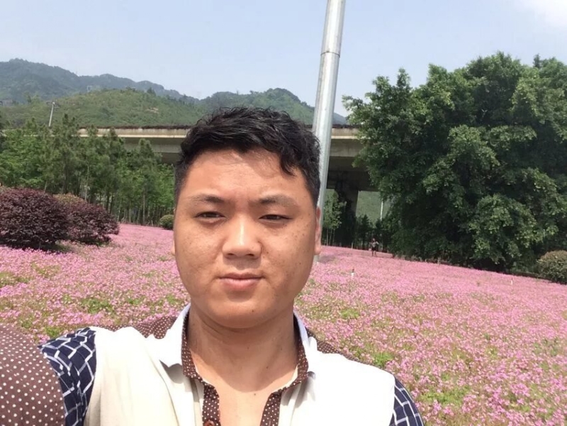 过日子的第二张照片--厦门婚介网